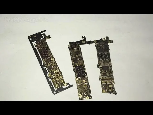iphone主板见到很多,这样的光板有什么作用?